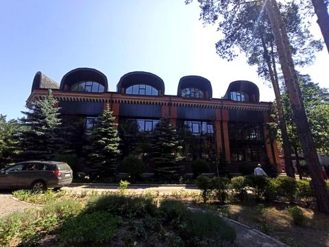 комерційна за адресою Шевченка, 4