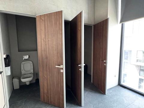 комерційна за адресою Володимира Антоновича вул. (), 122