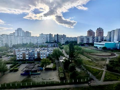 квартира по адресу Червоной Калины просп. (Владимира Маяковского), 79-А