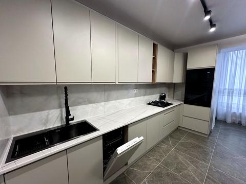 квартира за адресою Хіміків вул., 43