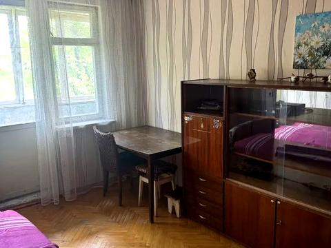 квартира за адресою Академіка Корольова вул., 3-А