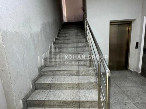 комерційна за адресою Хмельницький, Соборна вул., 12а