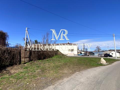 комерційна за адресою Соборна вул., 205
