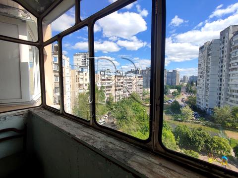 квартира за адресою Каштанова вул., 8