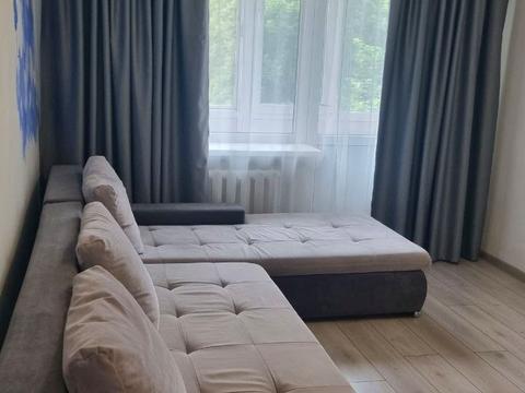 квартира за адресою Салютна вул., 20