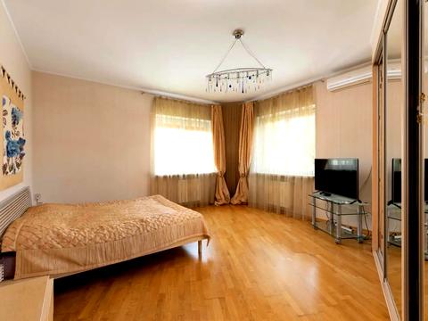 квартира за адресою Олександра Кониського вул., 28А-30А