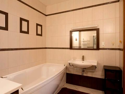 квартира за адресою Олександра Кониського вул., 28А-30А