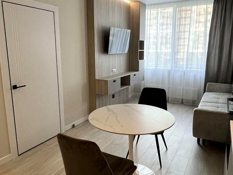 квартира по адресу Олександра Олеся ул., 9-А