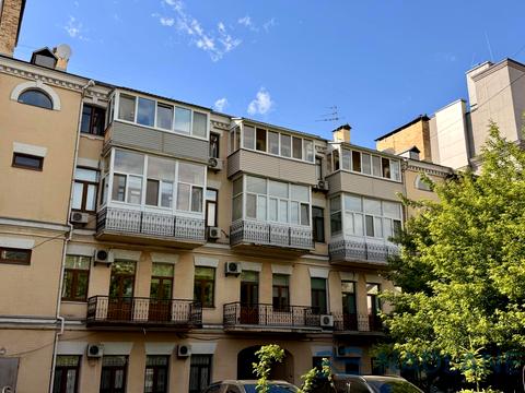 квартира за адресою Верхній Вал вул., 62
