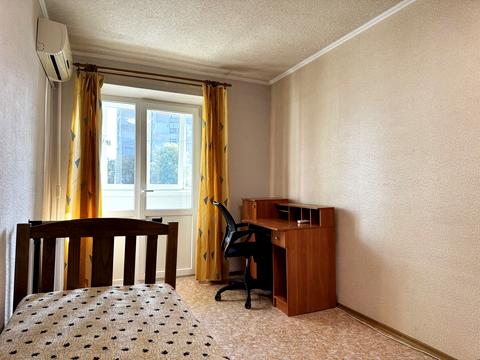 квартира по адресу Строителей ул., 22