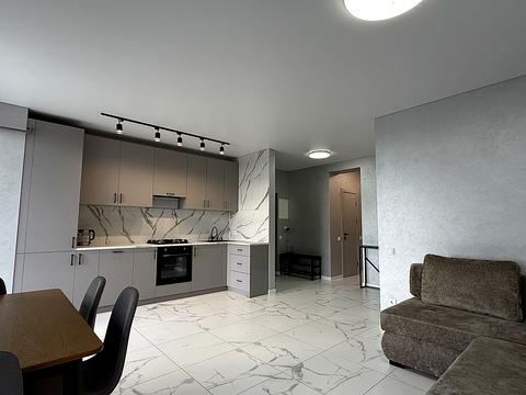 квартира по адресу Домбровського ул., 75