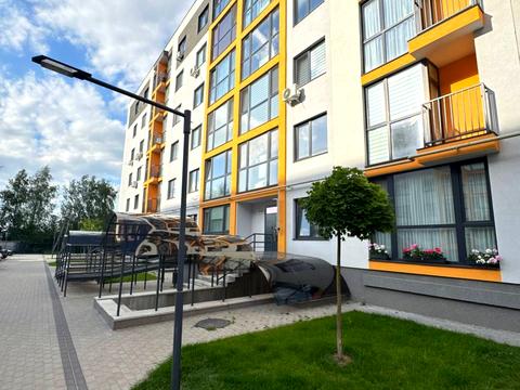 квартира за адресою Райдужна вул., 102