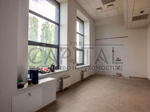 комерційна за адресою Новокостянтинівська вул., 7