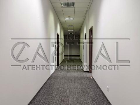 комерційна за адресою Новокостянтинівська вул., 7