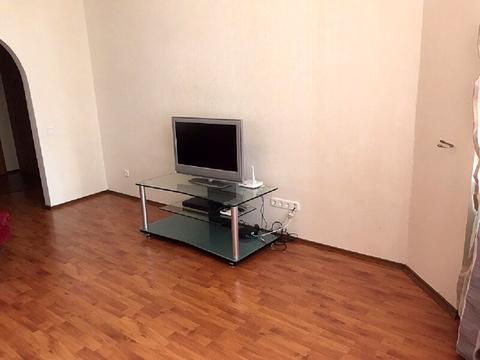 квартира по адресу Миколы Бажана просп., 12