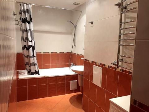 квартира по адресу Миколы Бажана просп., 12
