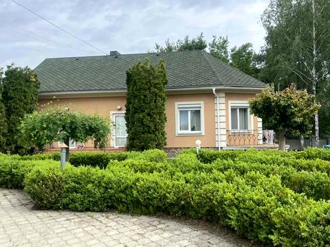 будинок за адресою Шкільна