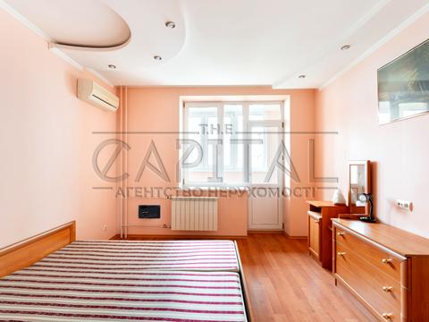 квартира по адресу Миколы Бажана просп., 10