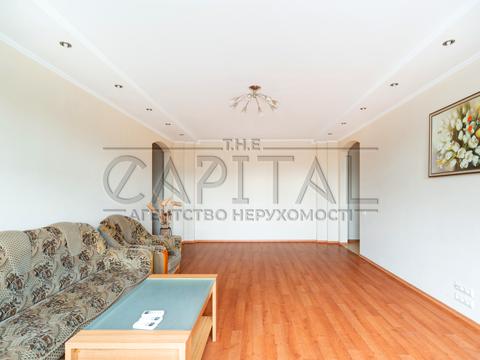 квартира по адресу Миколы Бажана просп., 10