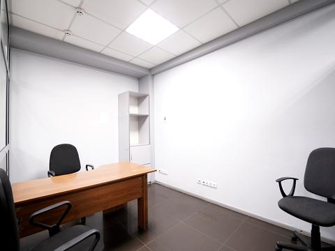 комерційна за адресою Жилянська вул., 101
