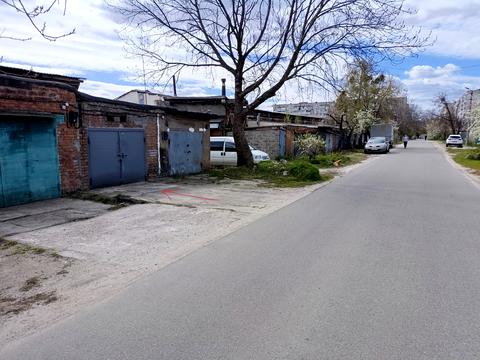 паркомісце за адресою Ігоря Каплуненка вул. (Декабристів), 28