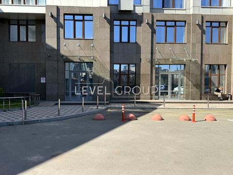 комерційна за адресою Андрія Верхогляда вул. (Михайла Драгомирова), 7