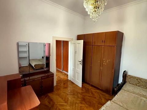 квартира за адресою Пекарська вул., 17