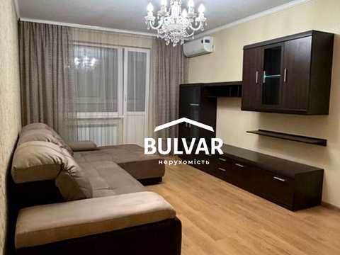 квартира за адресою Гвардійців-Широнінців вул., 7