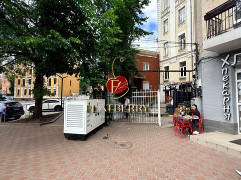 коммерческая по адресу Шота Руставели ул., 15-Б