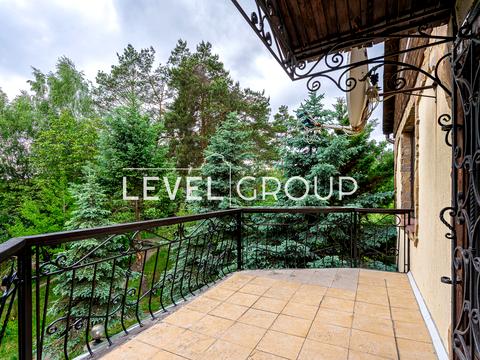 будинок за адресою Лісна