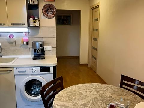 квартира за адресою Зодчих вул., 34