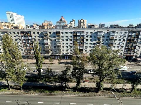 квартира по адресу Леси Украинки бульв., 24