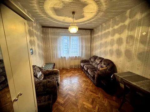 квартира за адресою Квітневий пров., 1-Б