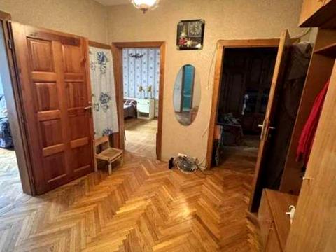 квартира за адресою Квітневий пров., 1-Б