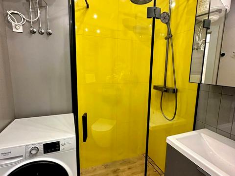 квартира за адресою Салютна вул., (Будинок 02301-02303)