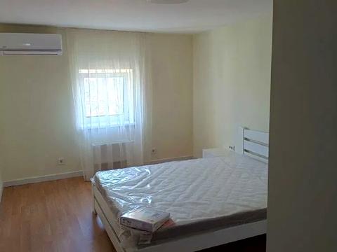 квартира за адресою Плугова вул., 12