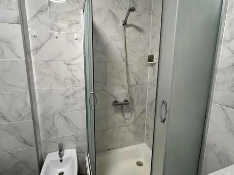 квартира за адресою Джона Ленона вул., 41