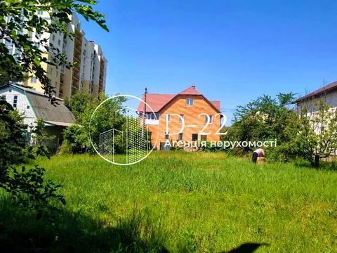 ділянка за адресою 