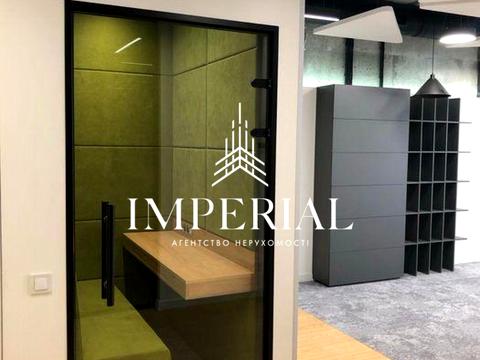 комерційна за адресою Кловський узвіз, 7a