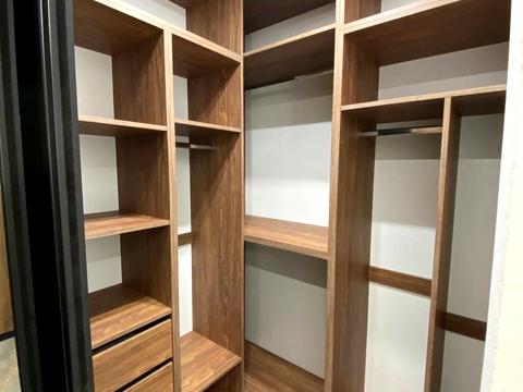 квартира за адресою Романа Левицького вул., 4