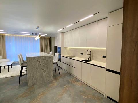 квартира за адресою Романа Левицького вул., 4