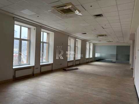 комерційна за адресою Глибочицька вул., 17