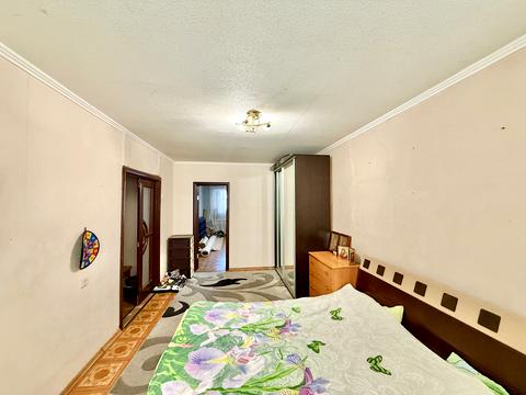 квартира за адресою Автозаводська вул., 40