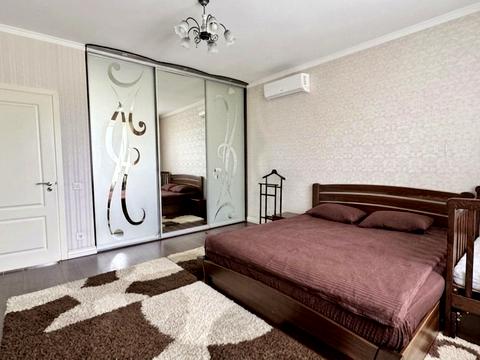 будинок за адресою Зарічна вул., 6