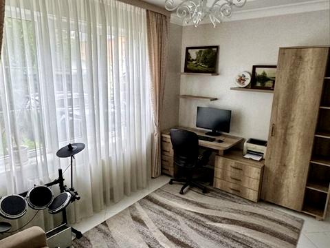 будинок за адресою Зарічна вул., 6