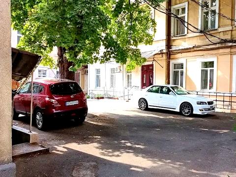 квартира за адресою Святослава Караванського вул. (Жуковського), 40