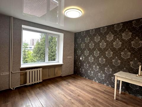 кімната за адресою Стуса, 7
