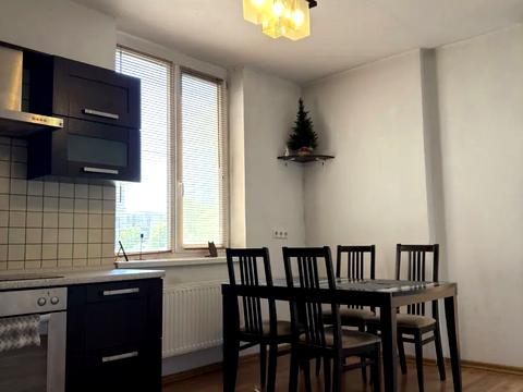 квартира за адресою Саперно-Слобідська вул., 22