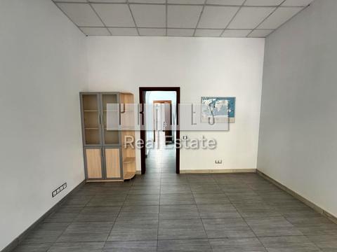 комерційна за адресою вул. Шота Руставелі, 4А