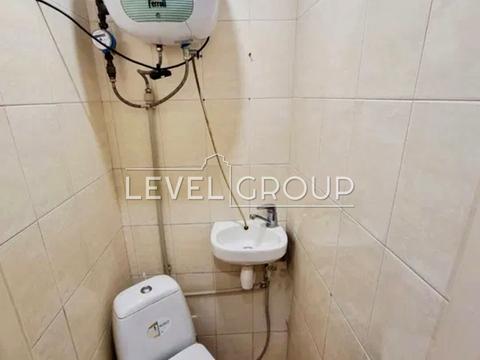 комерційна за адресою Дмитрівська вул., 29